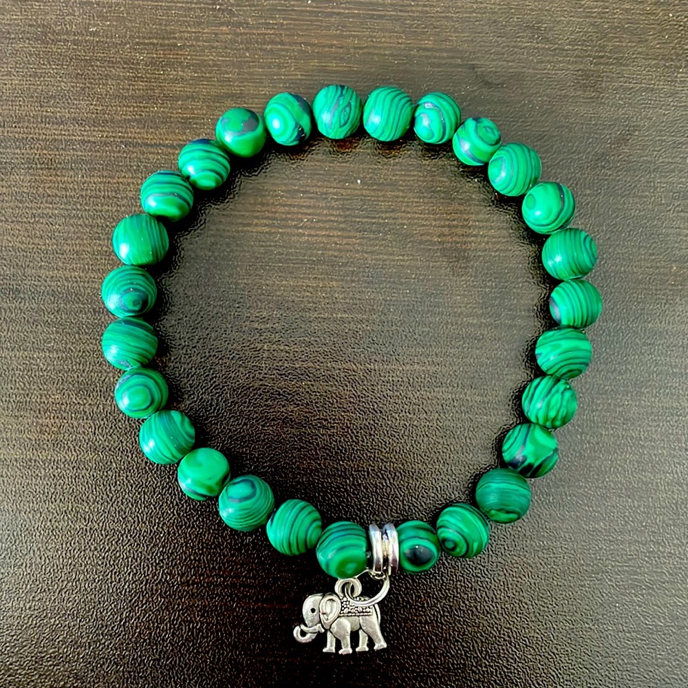 Malachite bracelet with elephant charm